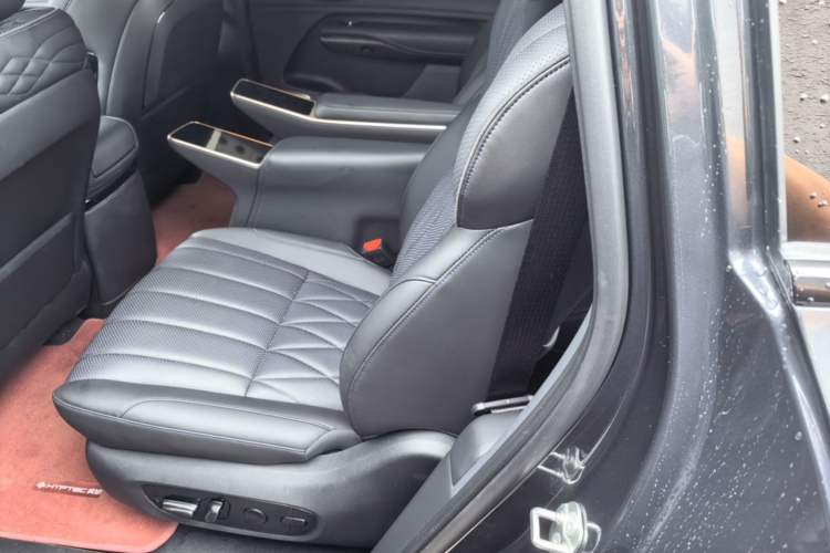 Used Hyptec HL 2025 Model Revised 350 Max Six-Seater LiDAR Edition Left Rear Seat