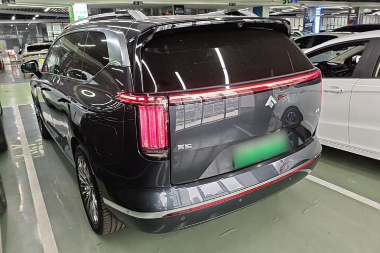 Used Hyptec HL 2025 700 Ultra Six-Seater All-Wheel-Drive LiDAR Version Rear Left 45 Deg