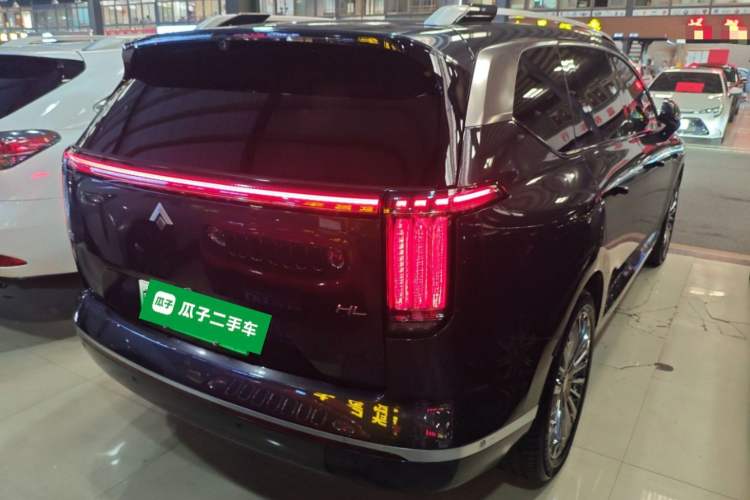 Used Hyptec HL 2025 700 Ultra Six-Seater All-Wheel-Drive LiDAR Version Rear Right 45 Deg