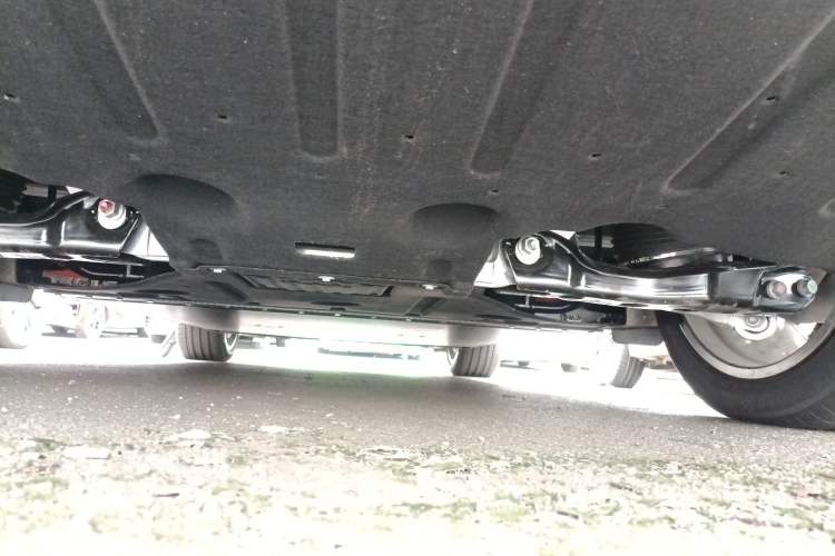 Used Hyptec HL 2025 700 Ultra Six-Seater All-Wheel-Drive LiDAR Version Chassis Rear