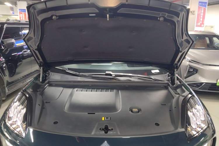 Used Hyptec HL 2025 Model Revised 350 Max Six-Seater LiDAR Edition Engine Bay