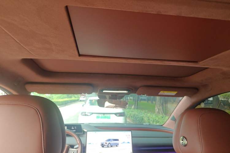 Used Hyptec HL 2025 350 Max Six-Seater LiDAR Version Headliner