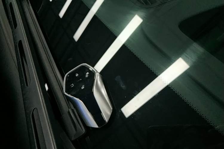 Used Hyptec HL 2025 Model Revised 350 Max Six-Seater LiDAR Edition Interior 1