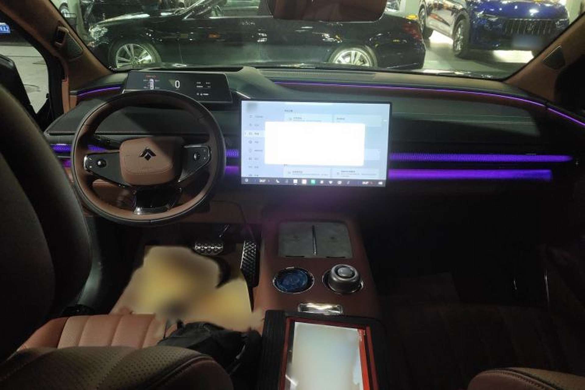 Used Hyptec HL 2025 Model 350 Pro Six-Seater LiDAR Edition Interior 2