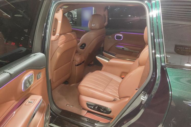 Used Hyptec HL 2025 Model 350 Pro Six-Seater LiDAR Edition Interior 4