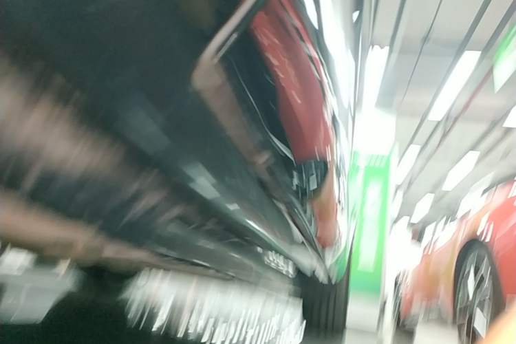 Used Hyptec HL 2025 Model Revised 350 Max Six-Seater LiDAR Edition Left Side Sill