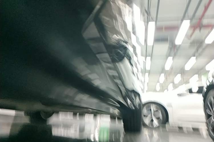 Used Hyptec HL 2025 Model Revised 350 Max Six-Seater LiDAR Edition Left Side Sill