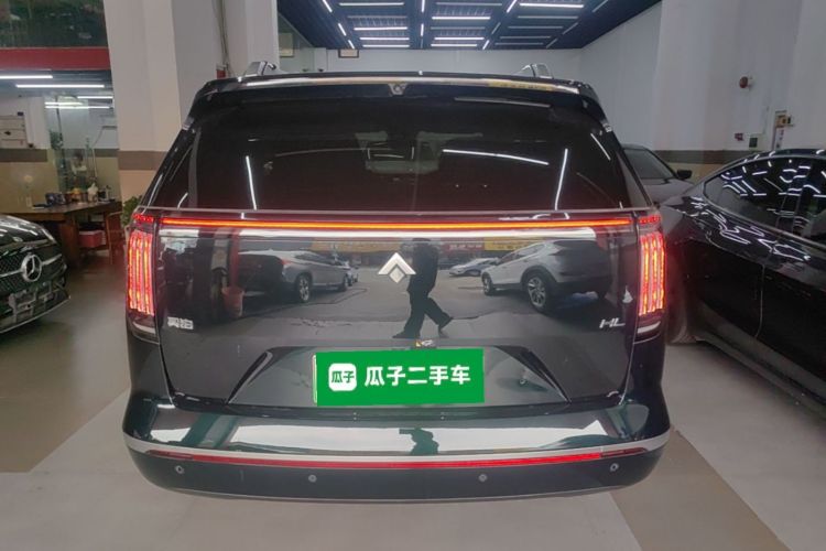 Used Hyptec HL 2025 700 Ultra Six-Seater All-Wheel-Drive LiDAR Version Rear