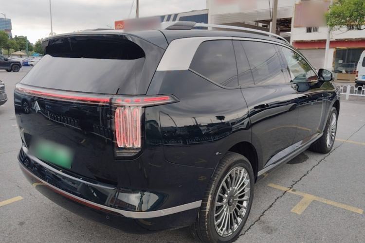 Used Hyptec HL 2025 700 Ultra Six-Seater All-Wheel-Drive LiDAR Version Rear Right 45 Deg