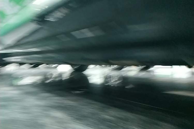 Used Hyptec HL 2025 Model Revised 350 Max Six-Seater LiDAR Edition Right Side Sill