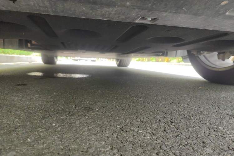 Used Hyptec HL 2025 700 Ultra Six-Seater All-Wheel-Drive LiDAR Version Chassis Front
