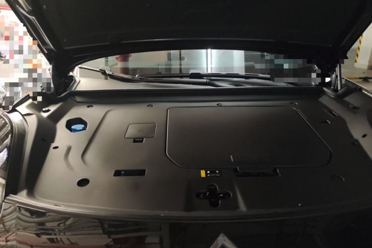 Used Hyptec HL 2025 700 Ultra Six-Seater All-Wheel-Drive LiDAR Version Engine Bay