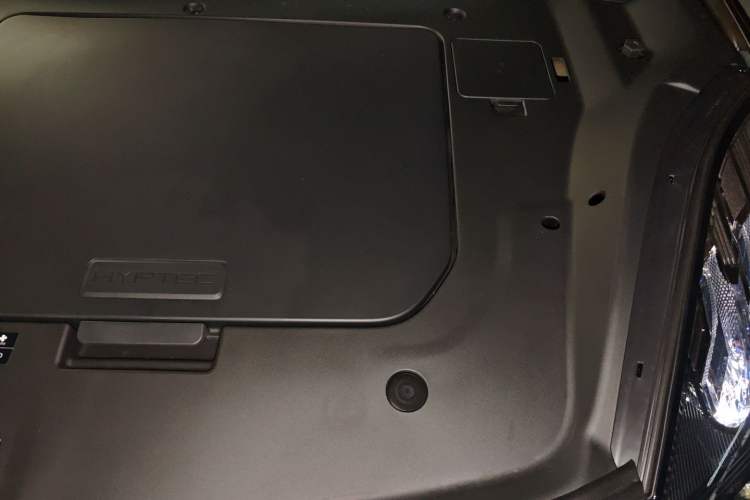 Used Hyptec HL 2025 700 Ultra Six-Seater All-Wheel-Drive LiDAR Version Engine Bay Left
