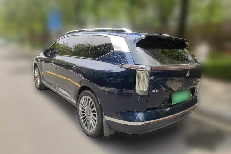 Used Hyptec HL 2025 700 Ultra Six-Seater All-Wheel-Drive LiDAR Version Rear Left 45 Deg