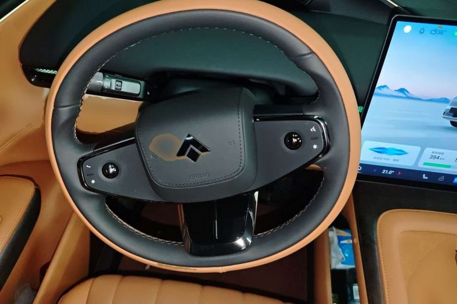 Used Hyptec HL 2025 700 Ultra Six-Seater All-Wheel-Drive LiDAR Version Steering Wheel
