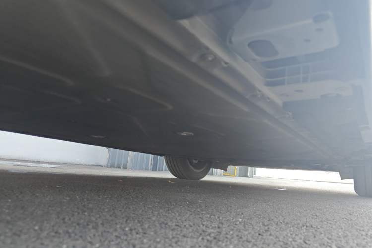 Used Hyptec HT 2023 670 Rear-Drive Ultra-High Voltage Version Chassis Rear Right