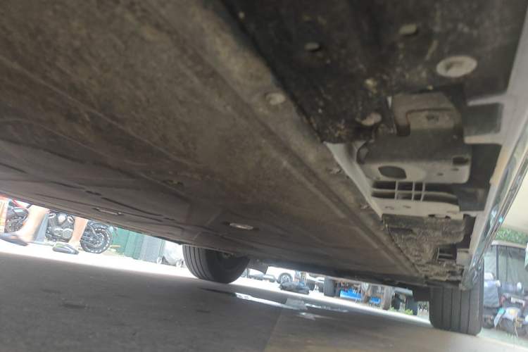 Used Hyptec HT 2023 670 Rear-Drive Ultra-High Voltage Version Chassis Rear Right