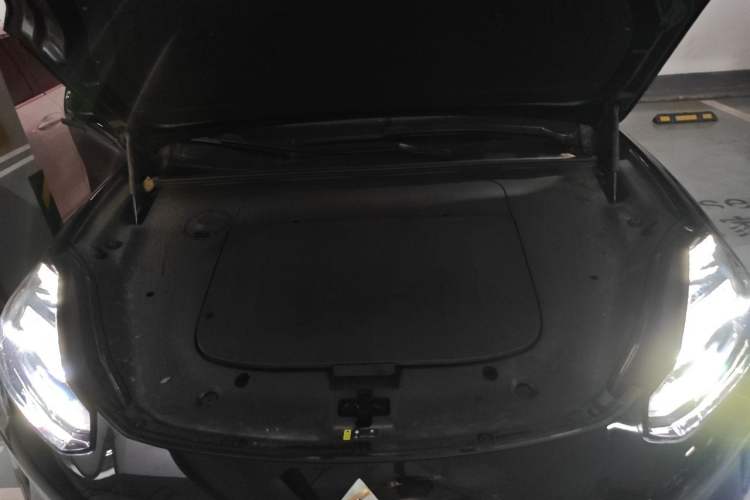 Used Hyptec HT 2023 600 Rear-Drive Tech Edition Engine Bay