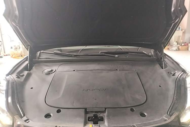 Used Hyptec HT 2023 670 Rear-Drive Ultra-High Voltage Version Engine Bay