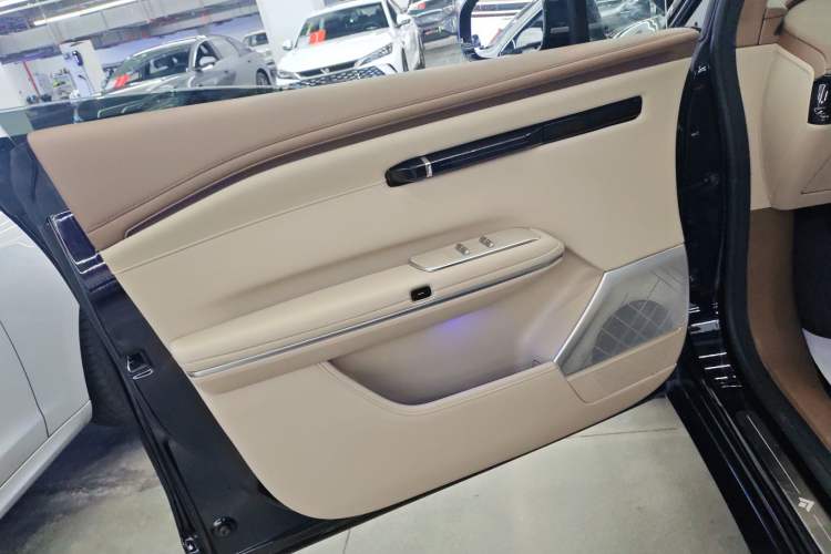 Used Hyptec HT 2023 600 Rear-Drive Tech Edition Left Front Door Interior