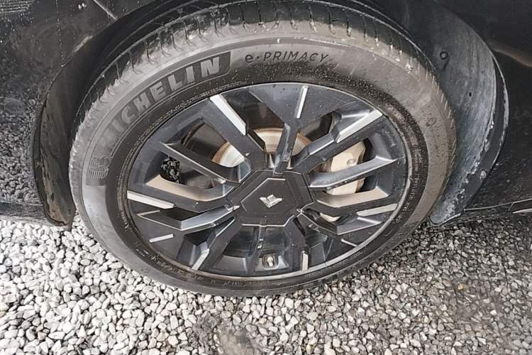 Used Hyptec HT 2023 670鸥翼 Ultra-High Voltage NDA Version Left Front Wheel Hub