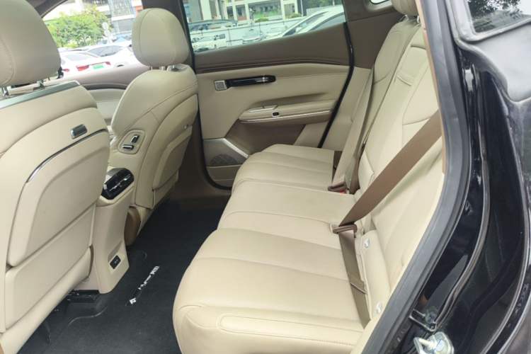 Used Hyptec HT 2023 670 Rear-Drive Ultra-High Voltage Version Left Rear Seat