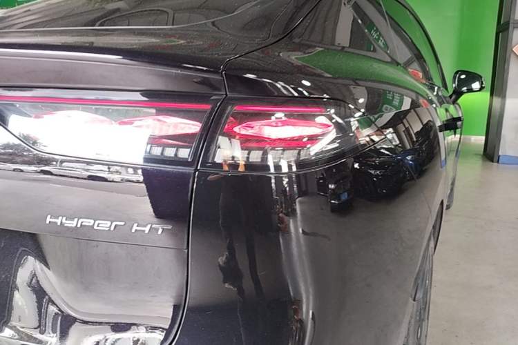 Used Hyptec HT 2023 670 Rear-Drive Ultra-High Voltage Version Right Rear Taillight