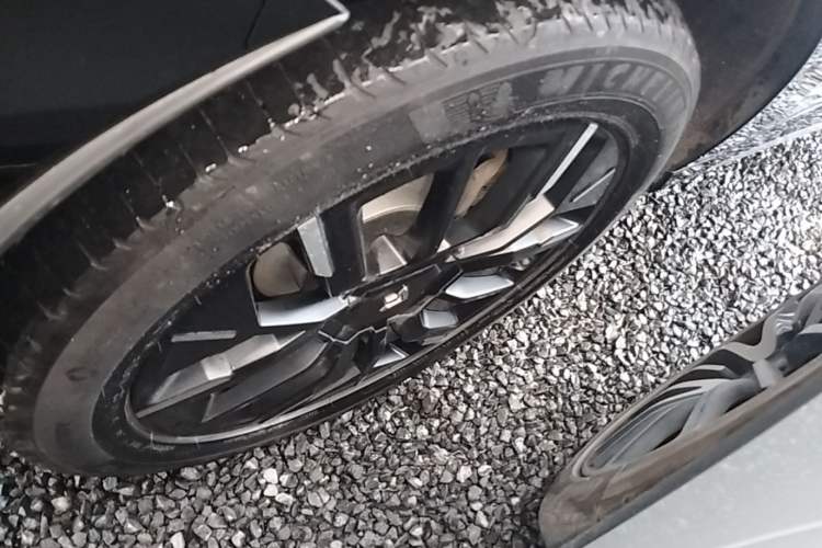 Used Hyptec HT 2023 670鸥翼 Ultra-High Voltage NDA Version Right Rear Wheel Hub