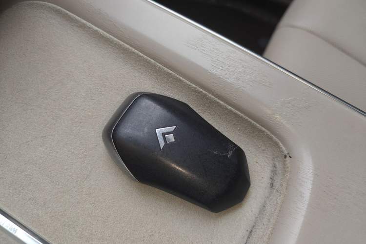 Used Hyptec HT 2023 670 Rear-Drive Ultra-High Voltage Version Vehicle Key