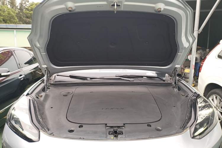 Used Hyptec HT 2023 670 Rear-Drive Ultra-High Voltage Version Engine Bay