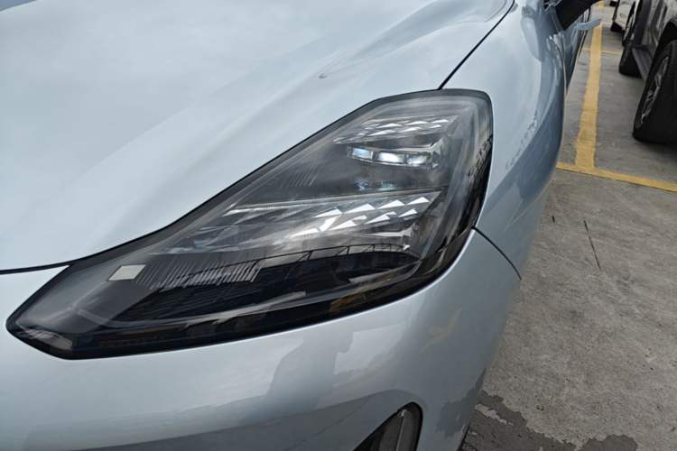 Used Hyptec HT 2023 670 Rear-Drive Ultra-High Voltage Version Left Front Headlight