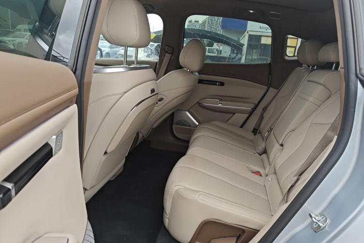 Used Hyptec HT 2023 670 Rear-Drive Ultra-High Voltage Version Left Rear Seat