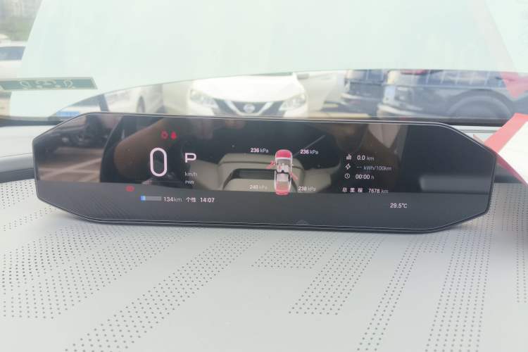 Used Hyptec HT 2023 670鸥翼 Ultra-High Voltage NDA Version Instrument Cluster