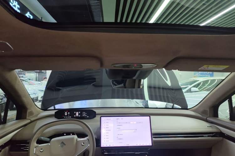 Used Hyptec HT 2023 600 Rear-Drive Tech Edition Headliner