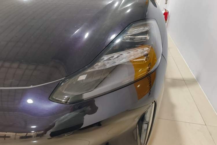 Used Hyptec HT 2023 670 Rear-Drive Ultra-High-Voltage NDA Version Left Front Headlight