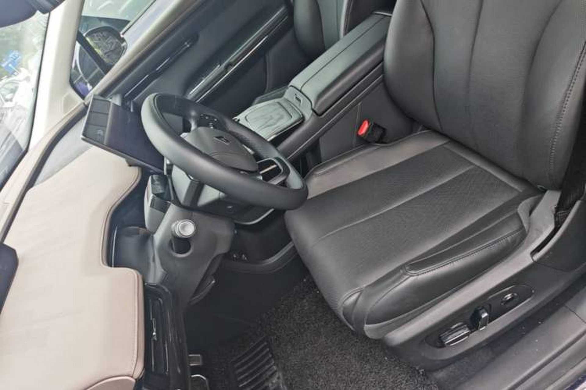Used Hyptec HT 2023 670 Rear-Drive Ultra-High-Voltage NDA Version Left Front Seat