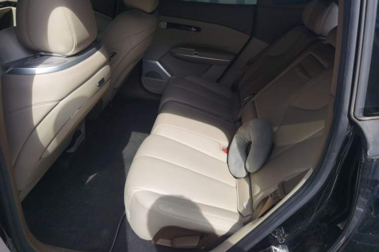 Used Hyptec HT 2023 600 Rear-Drive Tech Edition Left Rear Seat