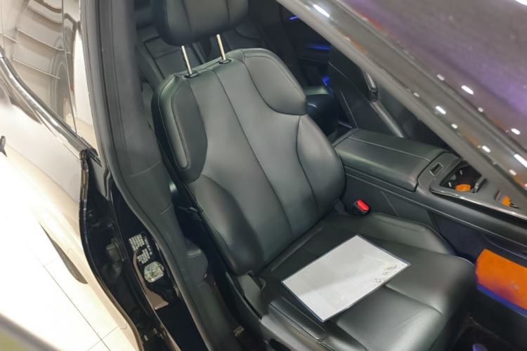 Used Hyptec HT 2023 670 Rear-Drive Ultra-High-Voltage NDA Version Right Front Seat