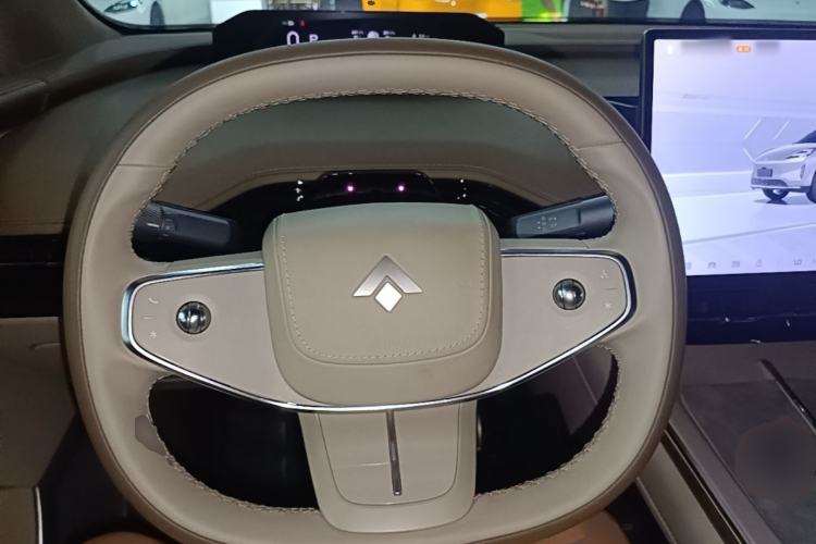 Used Hyptec HT 2023 670鸥翼 Ultra-High Voltage NDA Version Steering Wheel
