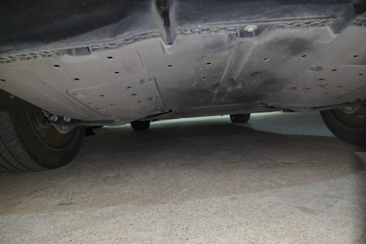 Used Hyptec HT 2023 670 Rear-Drive Ultra-High Voltage Version Chassis Rear