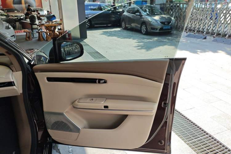 Used Hyptec HT 2023 670鸥翼 Ultra-High Voltage NDA Version Interior 2