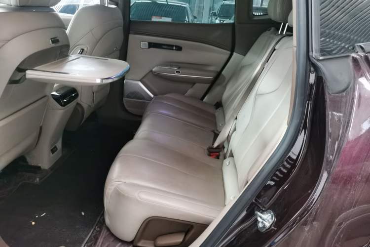 Used Hyptec HT 2023 670 Rear-Drive Ultra-High Voltage Version Left Rear Seat
