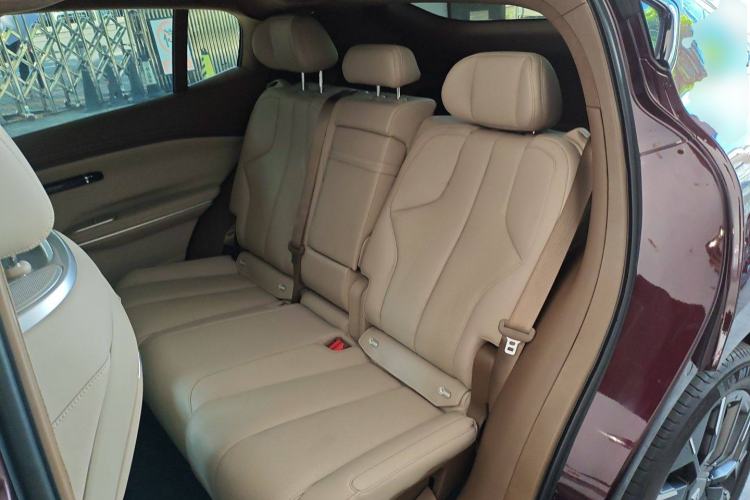 Used Hyptec HT 2023 670鸥翼 Ultra-High Voltage NDA Version Left Rear Seat