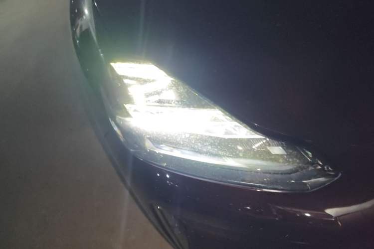 Used Hyptec HT 2023 670 Rear-Drive Ultra-High Voltage Version Right Front Headlight