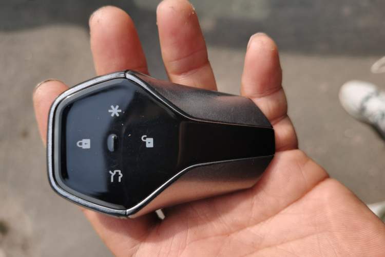 Used Hyptec HT 2023 670 Rear-Drive Ultra-High-Voltage NDA Version Vehicle Key
