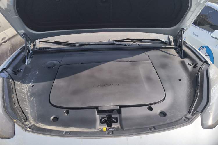 Used Hyptec HT 2023 670 Rear-Drive Ultra-High Voltage Version Engine Bay