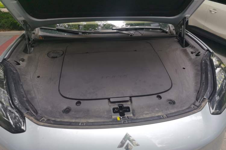 Used Hyptec HT 2023 670 Rear-Drive Ultra-High Voltage Version Engine Bay