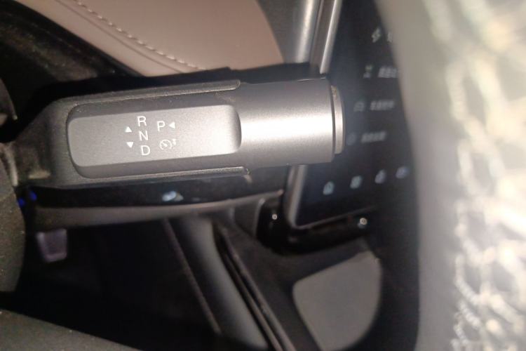 Used Hyptec HT 2023 670 Rear-Drive Ultra-High-Voltage NDA Version Gear Lever