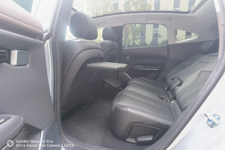 Used Hyptec HT 2023 670 Rear-Drive Ultra-High-Voltage NDA Version Interior 2