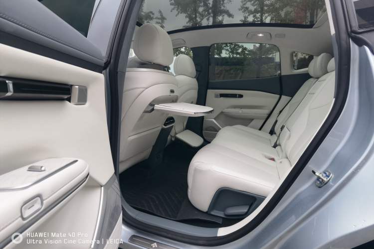 Used Hyptec HT 2023 670 Rear-Drive Ultra-High Voltage Version Interior 3
